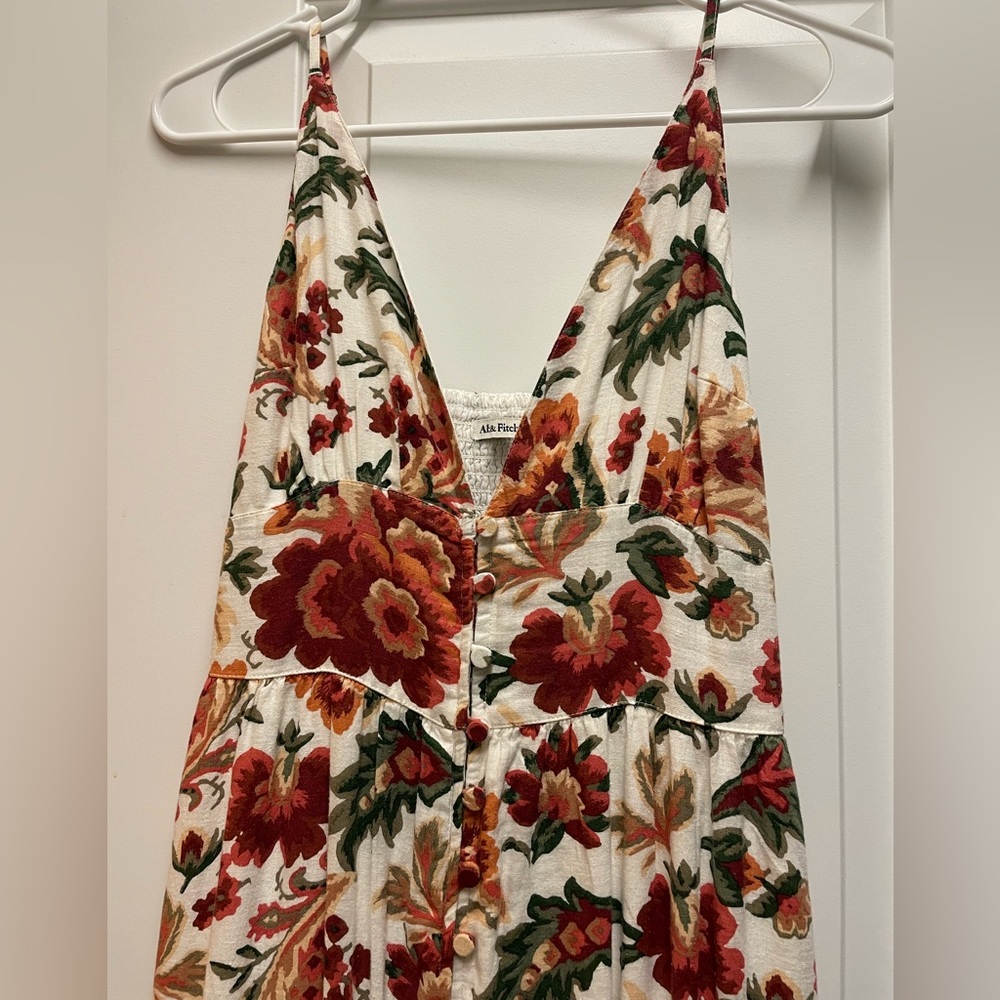 New with tags: Linen blend floral button through maxi dress